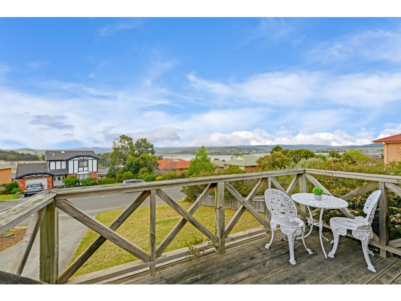 38 Reynolds Road, Midway Point TAS 7171