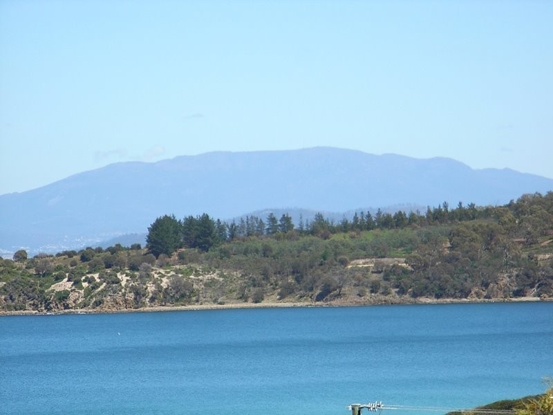 17 Spiraea Street, Primrose Sands TAS 7173