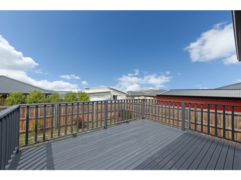 10 Loch Way, Oakdowns TAS 7019