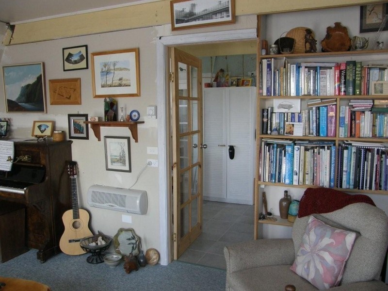 12 First Avenue, Midway Point TAS 7171