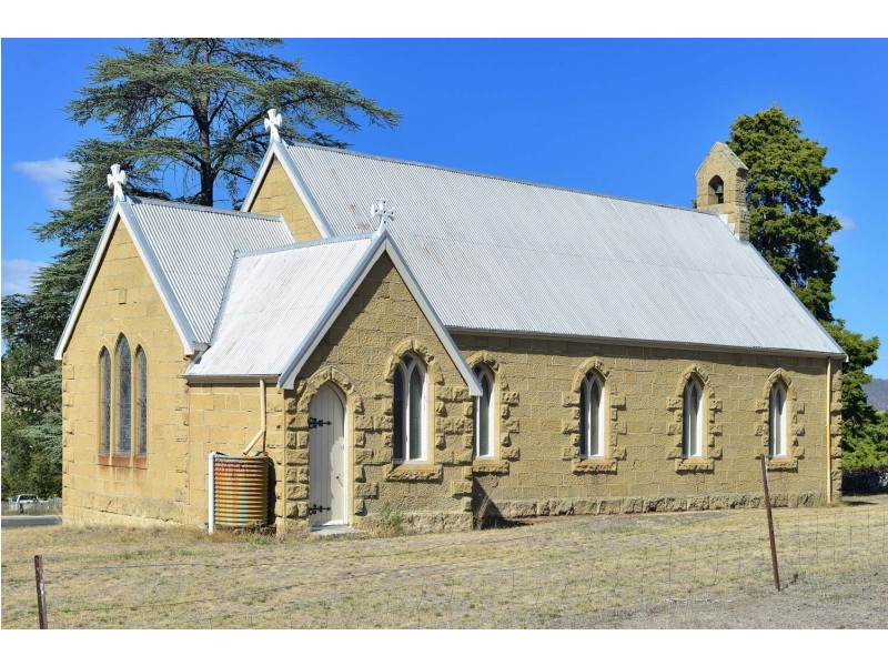 7 Richmond Street (formerly St James’ Church), Colebrook TAS 7027