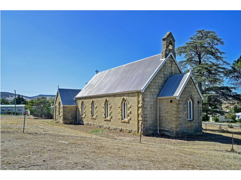 7 Richmond Street (formerly St James’ Church), Colebrook TAS 7027