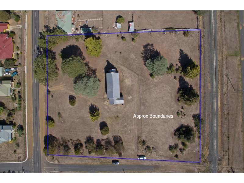 7 Richmond Street (formerly St James’ Church), Colebrook TAS 7027