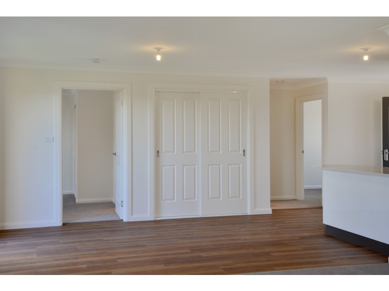 2/1 Stanford Court, Sorell TAS 7172