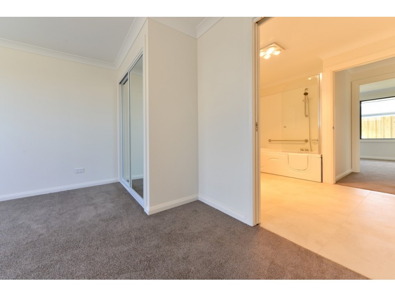 2/1 Stanford Court, Sorell TAS 7172