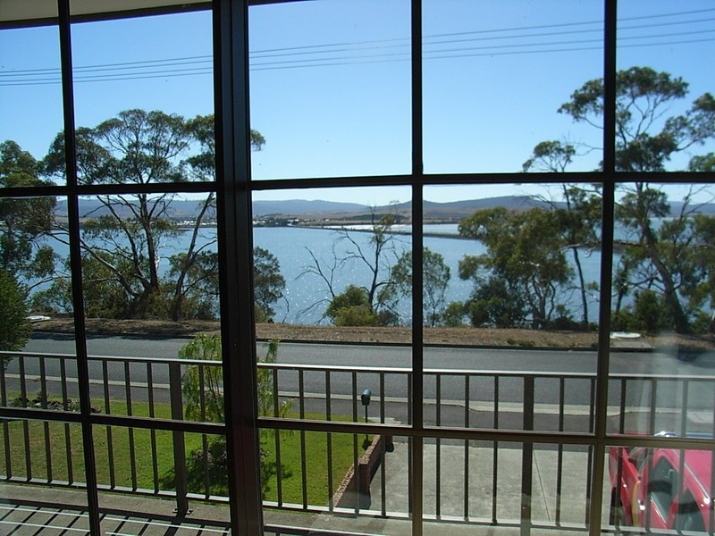 12 Lake Vue Parade, Midway Point TAS 7171