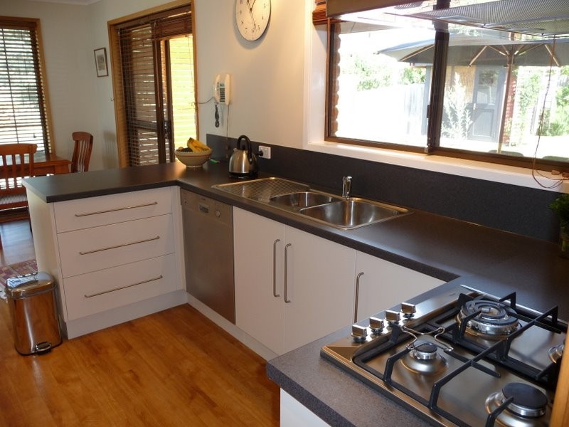 12 Lake Vue Parade, Midway Point TAS 7171