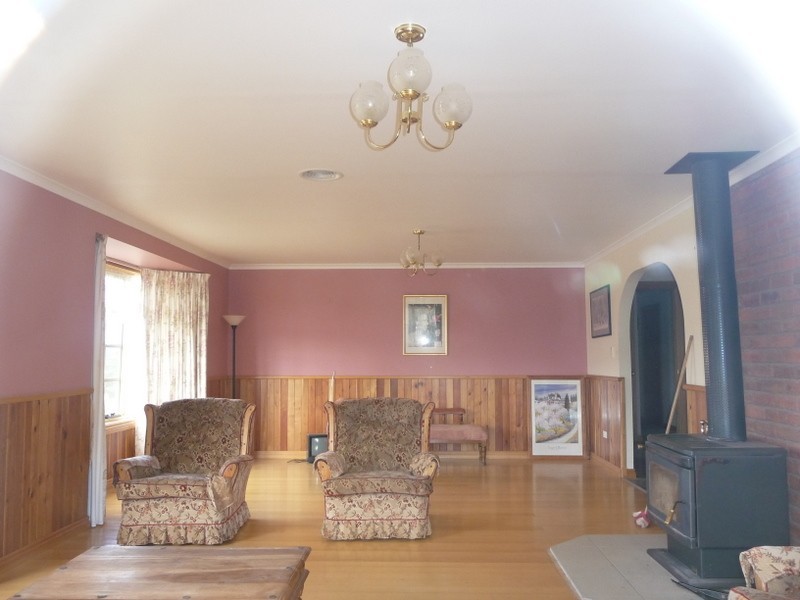 951 Sand River Road, Buckland TAS 7190