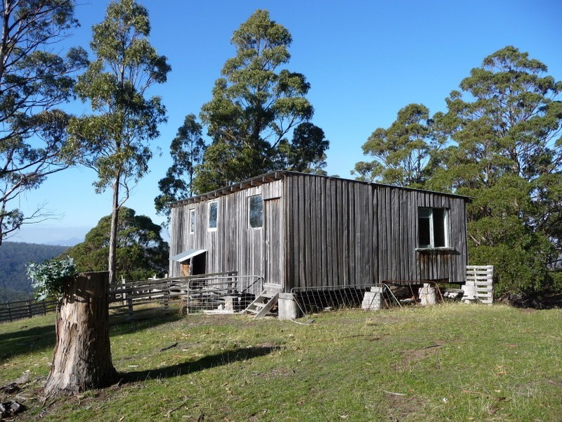 951 Sand River Road, Buckland TAS 7190