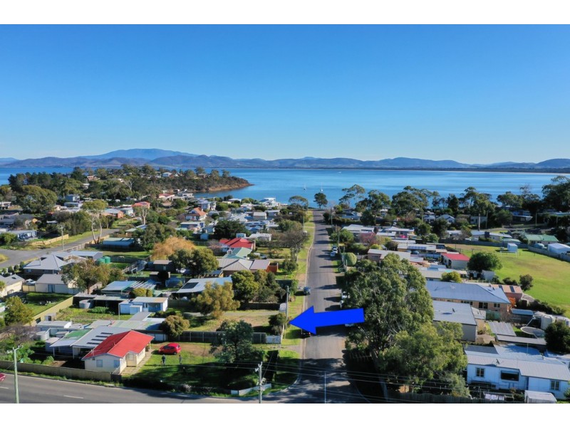 4 Seventh Avenue, Dodges Ferry TAS 7173