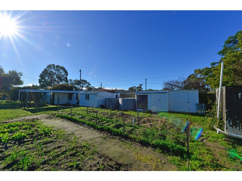 4 Seventh Avenue, Dodges Ferry TAS 7173