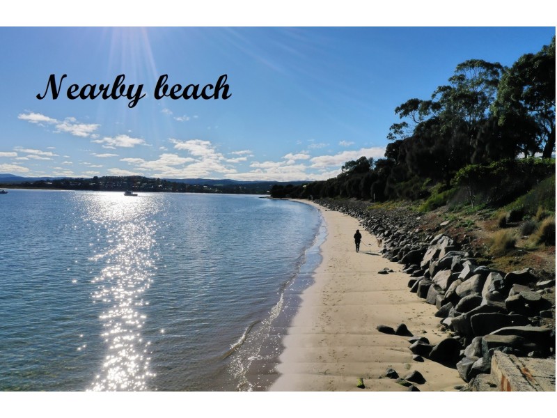 4 Seventh Avenue, Dodges Ferry TAS 7173