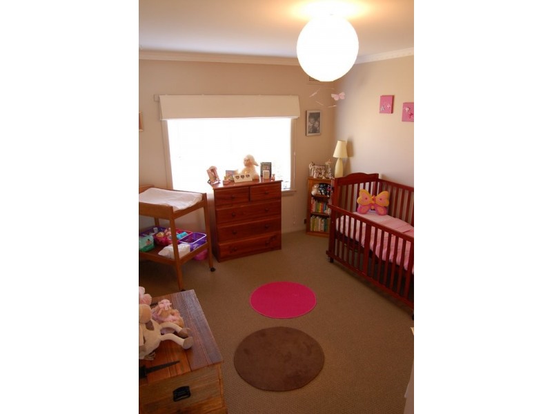 6 Suncrest Street, Midway Point TAS 7171