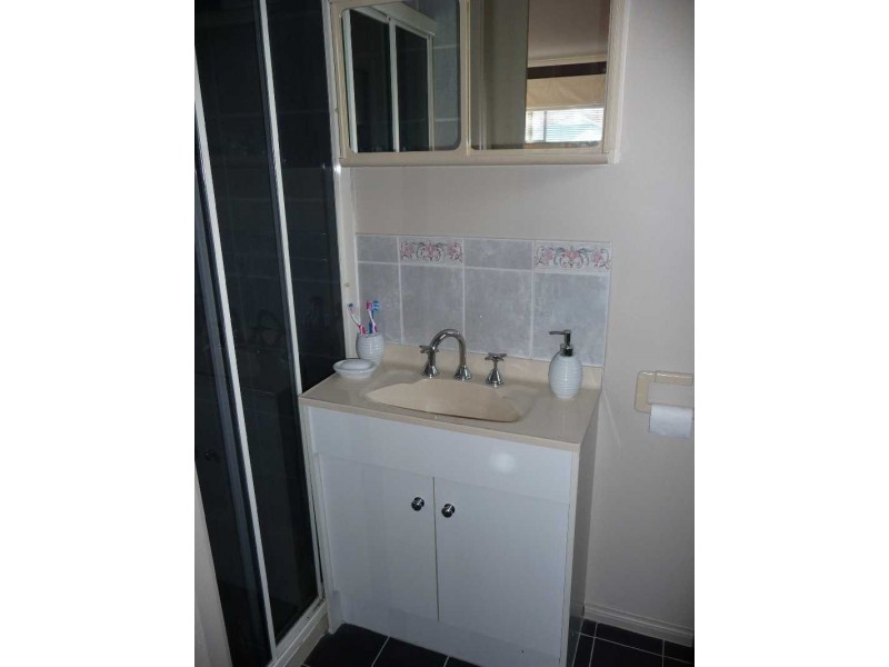 6 Suncrest Street, Midway Point TAS 7171