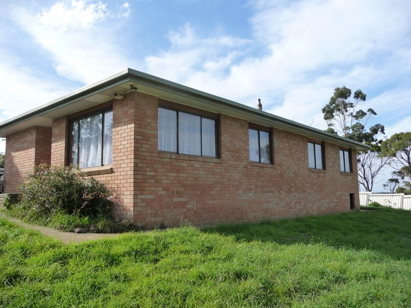 4 Craigs Hill Road, Boomer Bay TAS 7177