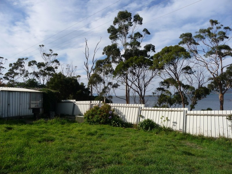 4 Craigs Hill Road, Boomer Bay TAS 7177