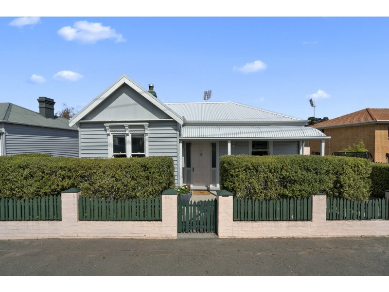 37 Clarence Street, Bellerive TAS 7018