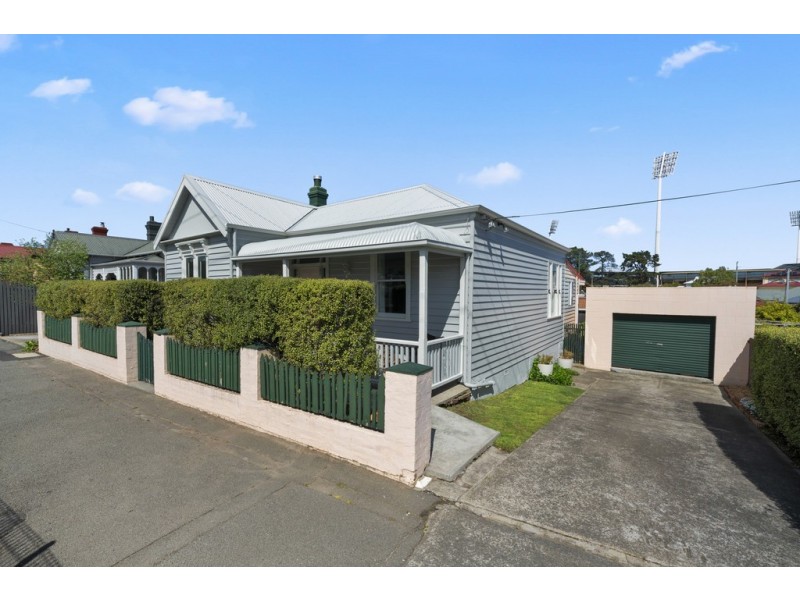 37 Clarence Street, Bellerive TAS 7018
