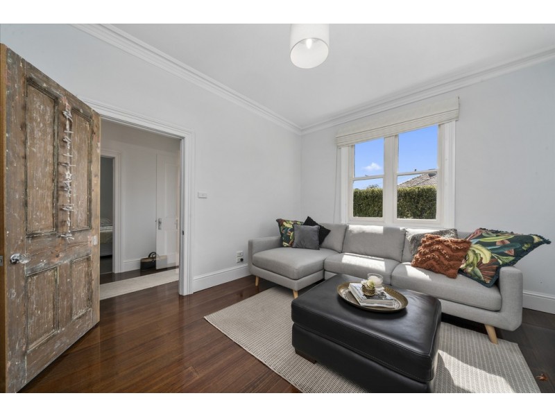 37 Clarence Street, Bellerive TAS 7018