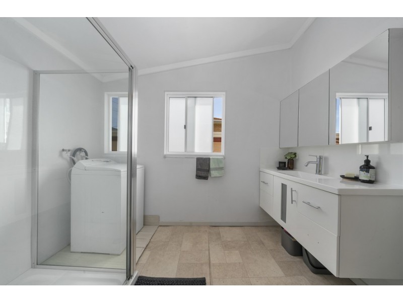 37 Clarence Street, Bellerive TAS 7018