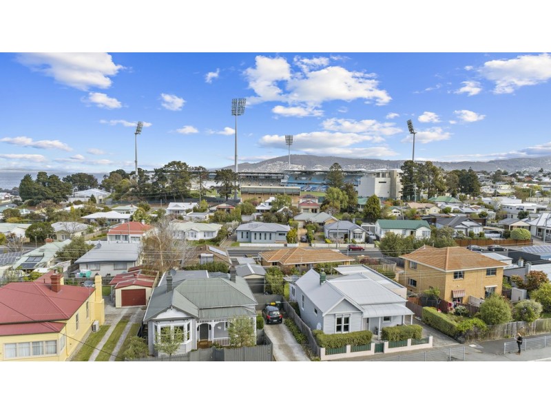 37 Clarence Street, Bellerive TAS 7018