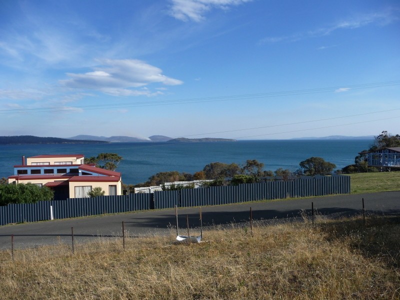 38 Linden Road, Primrose Sands TAS 7173