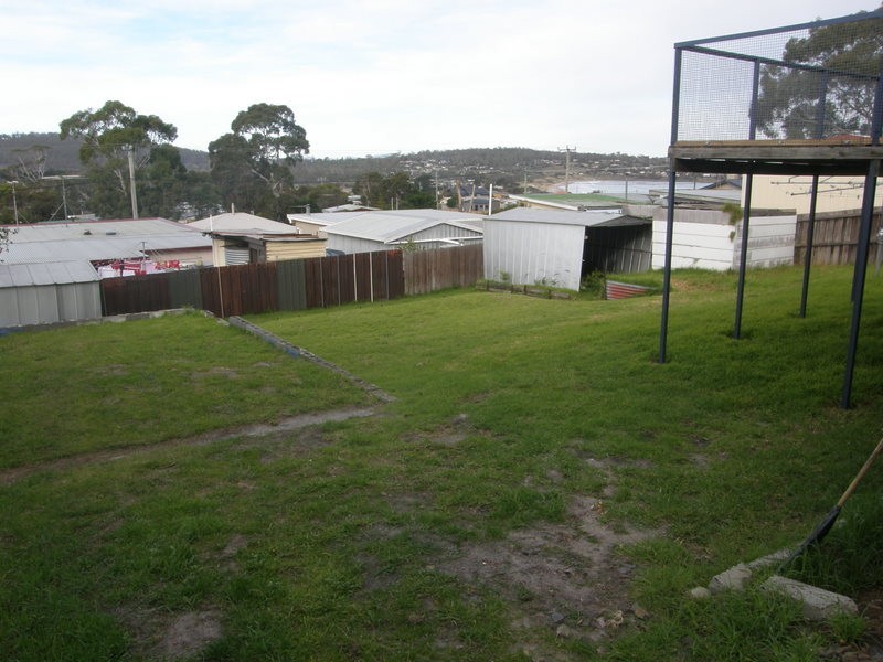 15 Little Falcon Street, Primrose Sands TAS 7173