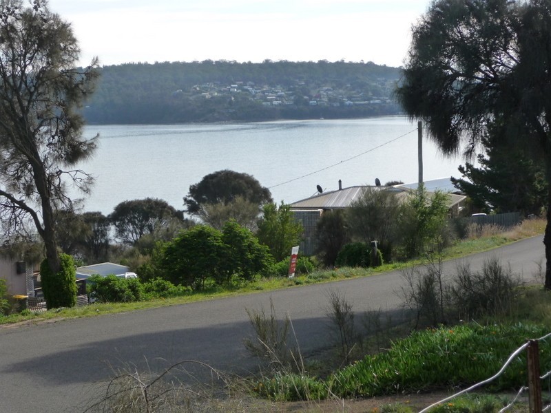 74 Grevillea Street, Primrose Sands TAS 7173