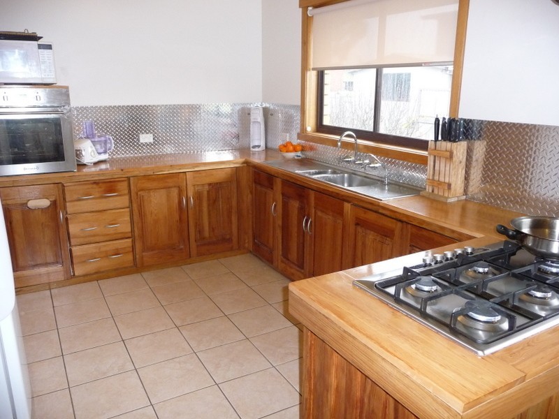 17 Bay Road, Midway Point TAS 7171