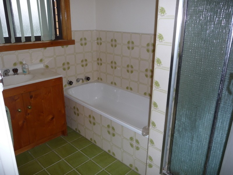 17 Bay Road, Midway Point TAS 7171