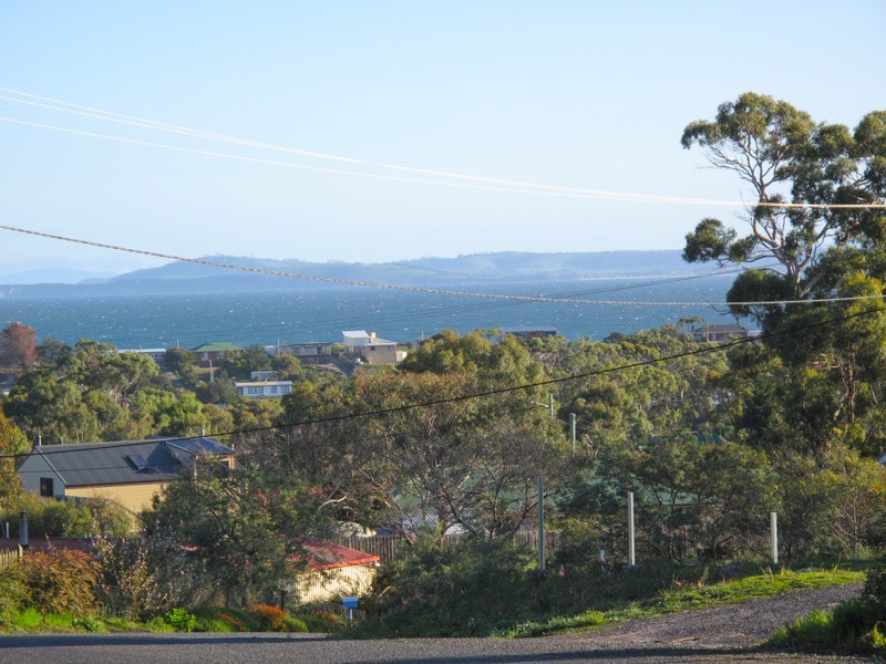 3 Lloyd Street, Carlton TAS 7173