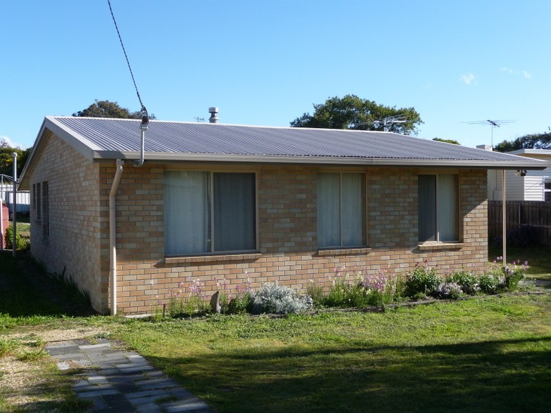 175 Carlton Beach Road, Dodges Ferry TAS 7173