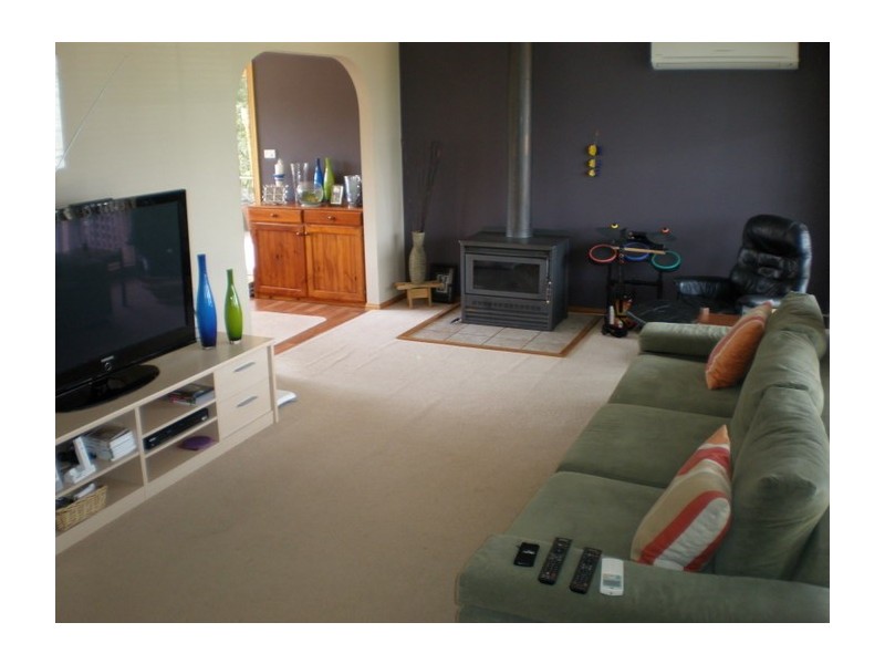 16 Lloyd Street, Carlton TAS 7173
