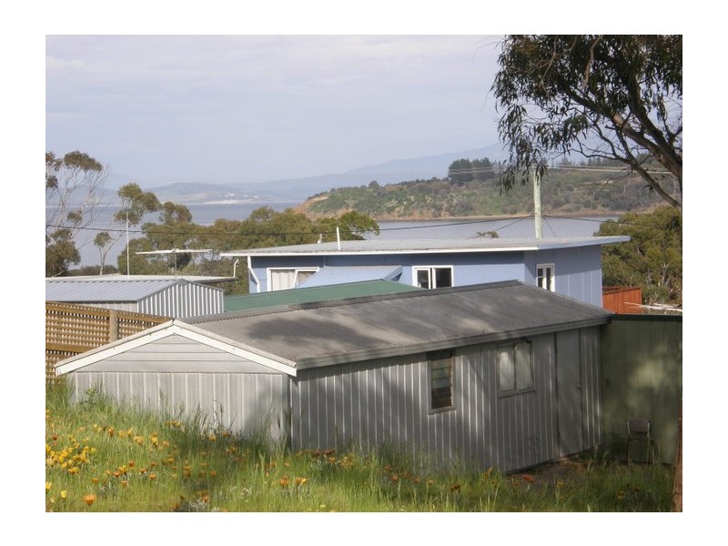 1 Spiraea Street, Primrose Sands TAS 7173