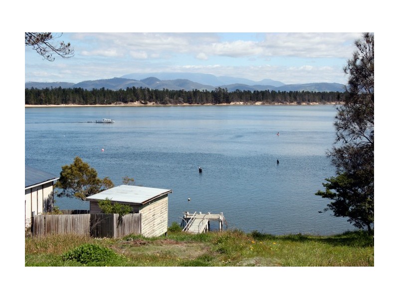 83-85 Lewisham Scenic Drive, Lewisham TAS 7173