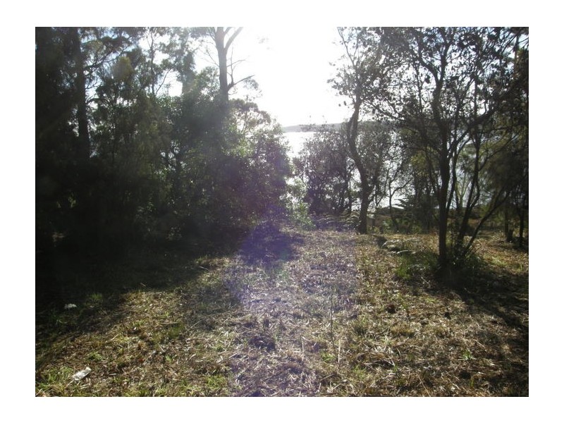 22 Craigs Hill Road, Boomer Bay TAS 7177