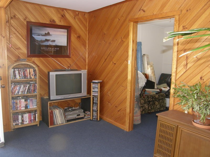 17 Erica Street, Primrose Sands TAS 7173