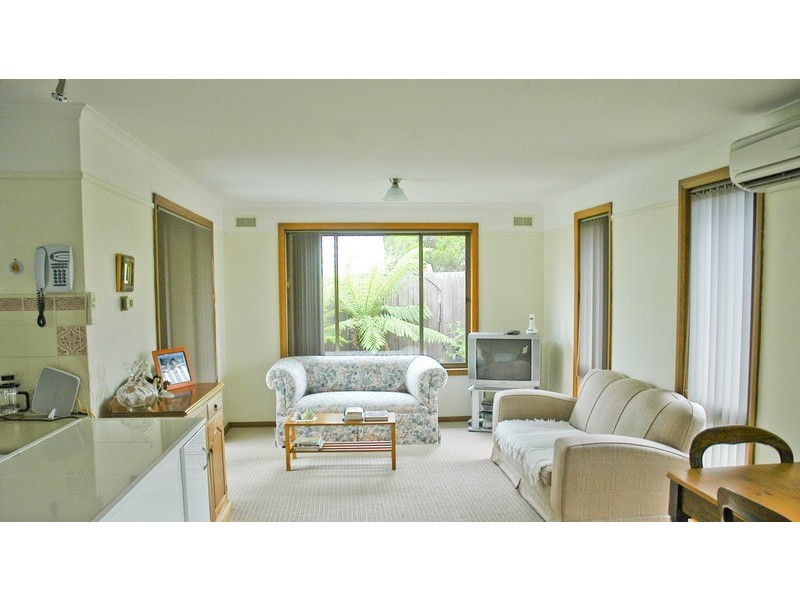 10 First Avenue, Midway Point TAS 7171