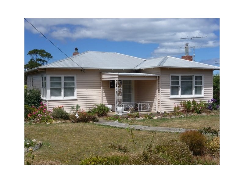 87 Arthur Highway, Dunalley TAS 7177