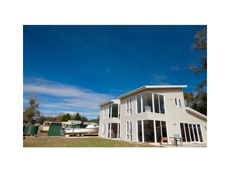 106 Bay Road, Boomer Bay TAS 7177