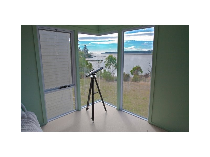 106 Bay Road, Boomer Bay TAS 7177