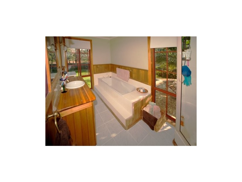 33 Lloyd Street, Carlton TAS 7173