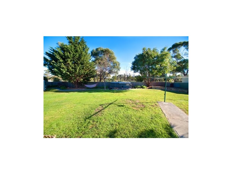33 Lloyd Street, Carlton TAS 7173