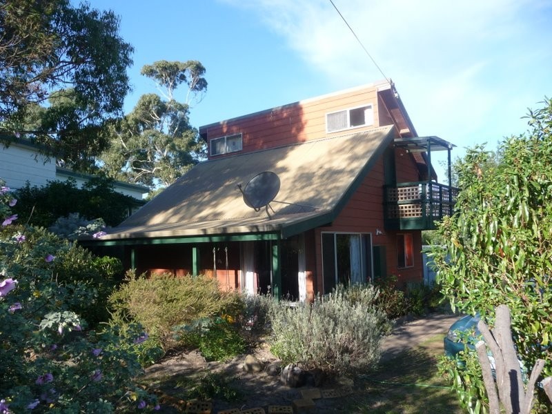 17 Meethenar Street, Carlton TAS 7173