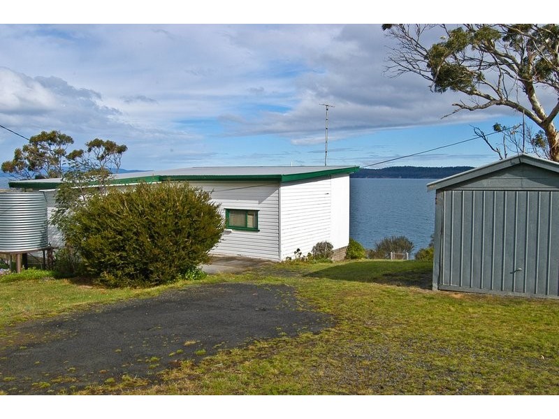 51 Linden Road, Primrose Sands TAS 7173