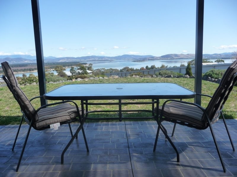 19 Wards Avenue, Lewisham TAS 7173