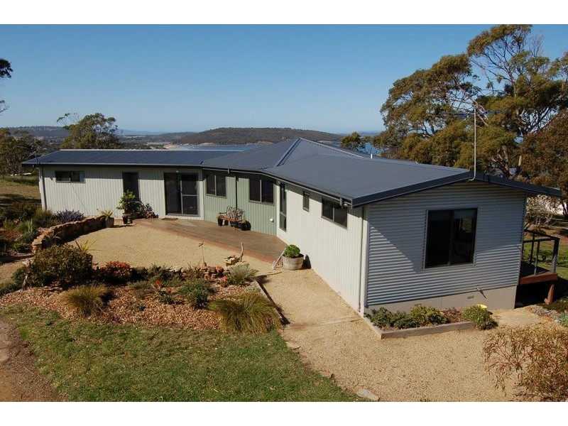 21 North Street, Dodges Ferry TAS 7173