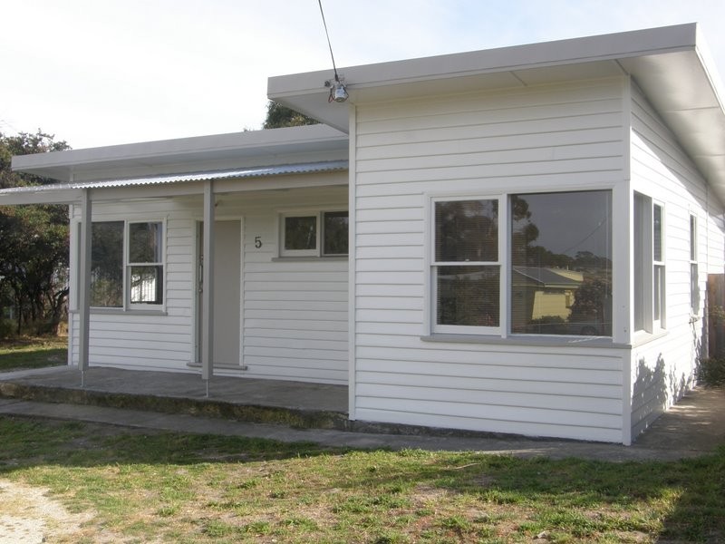 5 Webb Street, Dodges Ferry TAS 7173