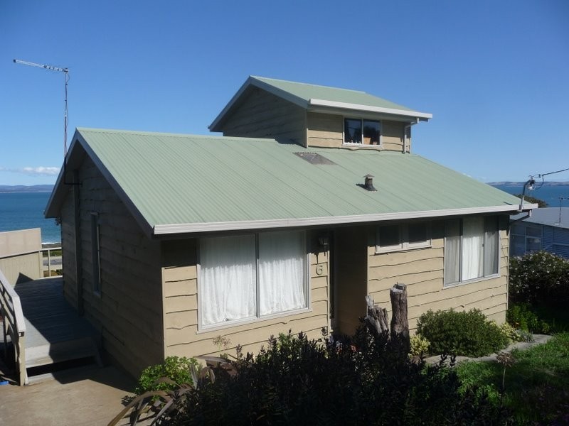 6 East Street, Dodges Ferry TAS 7173