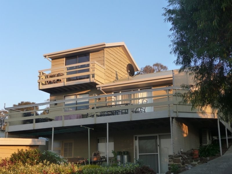 6 East Street, Dodges Ferry TAS 7173